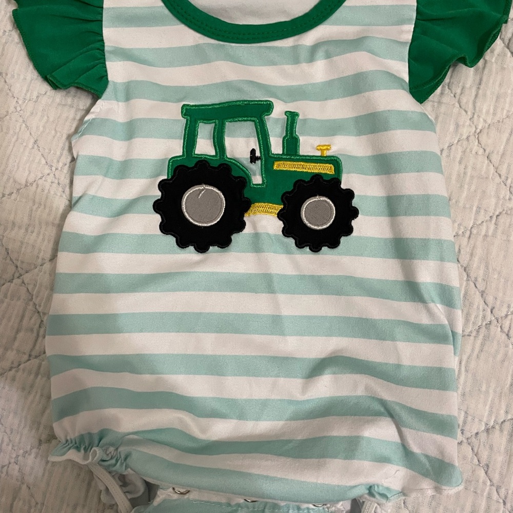 Infant girl romper with tractor